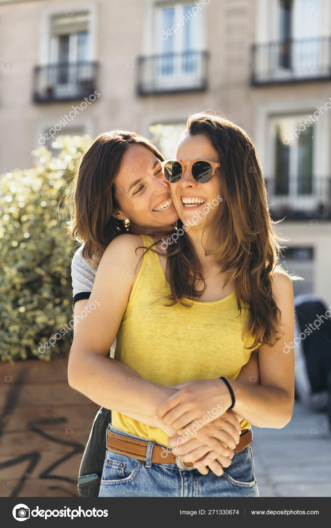 Lesbian Women Pictures