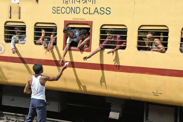 Burdwan West Bengal India 2020 Lavoratori Migranti Bloccati Altri Stati — Foto Stock