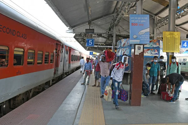 Burdwan Town West Bengal India 2020 People Stranded Other States — Stock Photo, Image