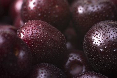 Vişne böğürtlenleri. Taze olgun kiraz arka plan. Close.