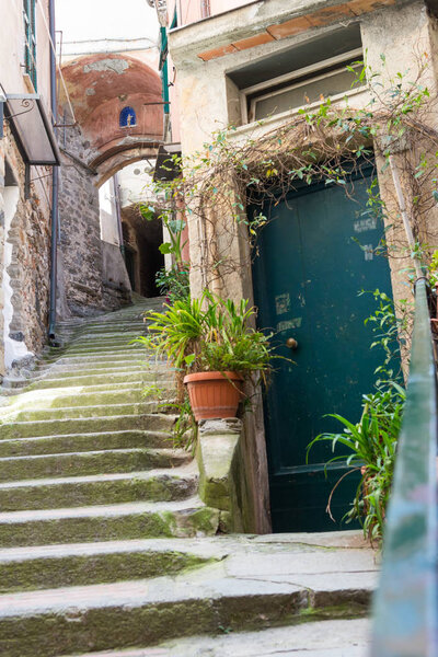 Picturesque staircase ascending into a alley. Medievel Tuscany architecture.