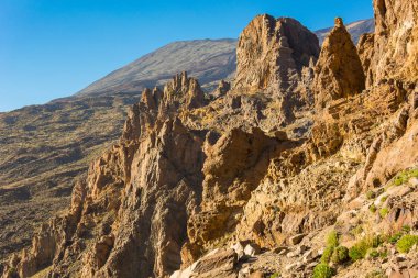 Muhteşem lav formları birçok şekil ve boyutlarda volkanik aktivite sonucunda,