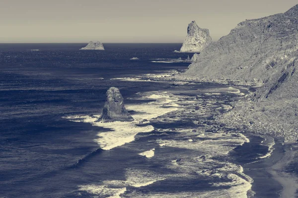 Spectaculair uitzicht op zee vanaf Roque de las Bodegas. — Stockfoto