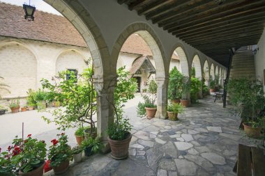 Kıbrıs'taki Chrysoroyiatissa Manastırı