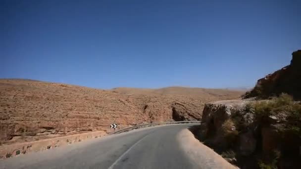 Körning Dades Gorge Valley Serpentine Road Atlas Mountains Marocko Accelererad — Stockvideo