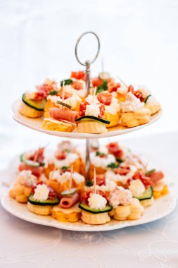 Doğum günü ya da düğün resepsiyonu için hamur işi.