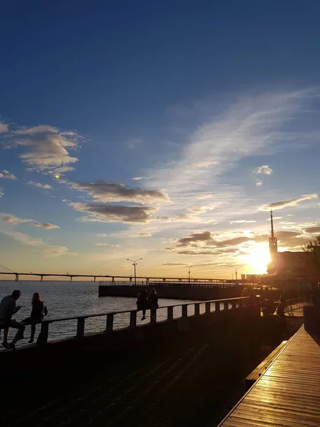 Belle Vue Sur Coucher Soleil Sur Neva Contre Pont Haubans — Photo