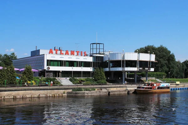 View of the famous Atlantis nightclub in the city. One of the mo — Stock Photo, Image