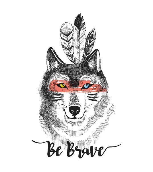 オオカミと描かれたプリントを手し レタリング 勇敢なる 自由奔放に生きるベクトル デザイン シャツ インドのカード — ストックベクタ
