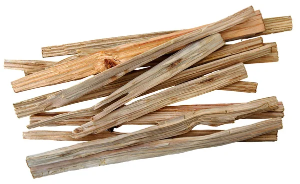 Beyaz Bir Arka Plan Üzerinde Izole Woodchips Bir Demet — Stok fotoğraf
