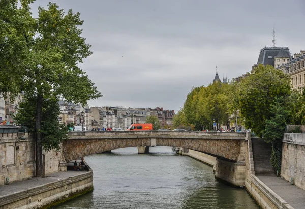 Paris França Outubro 2018 Paisagem Rio Sena Com Pontes Antigas — Fotografia de Stock