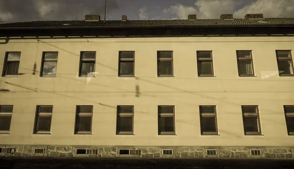 在奥地利林茨的阳光下的老建筑 复古颜色 — 图库照片