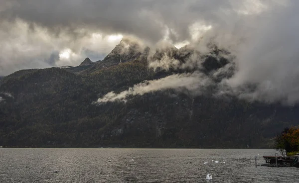 Vackra Sjölandskapet Vid Höstdag Hallstatt Österrike — Stockfoto