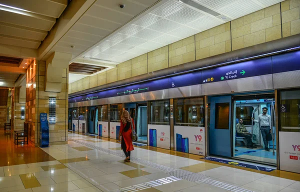 Дубай Оаэ Декабря 2018 Года Станция Метро Дубае Оаэ 2016 — стоковое фото