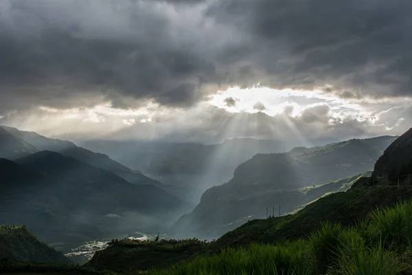 Paysage Montagneux Mont Fansipan Coucher Soleil Dans Nord Vietnam — Photo