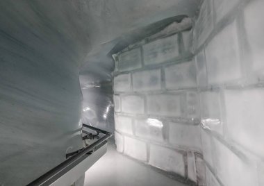 Jungfrau, İsviçre - 20 Ekim 2018. Ice Palace of Jungfraujoch istasyonda (İsviçre Tünel yürüyüş).