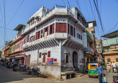 Jodhpur, Hindistan - 6 Kasım 2017. Jodhpur, Hindistan eski binalarda. Jodhpur Rajasthan eyaletinde ikinci büyük kentidir.