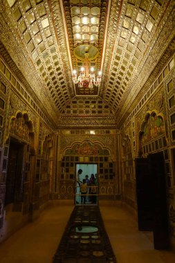 Jodhpur, Hindistan - 7 Kasım 2017. İç Mehrangarh Fort Müzesi Jodhpur, Hindistan. 1460 civarında Rao Jodha tarafından inşa edilen kale şehir üzerinde 125 m yer alır.