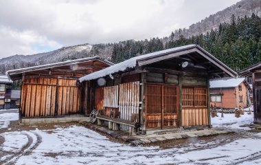 Tarihi köy, Shirakawago kış, Gifu, Japonya. Shirakawago Japonya Unesco Dünya Mirasları biridir.