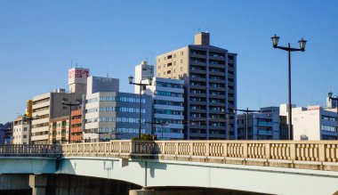Hiroşima, Japonya - 28 Aralık 2015. Cityscape Hiroşima, Japonya. Hiroşima bir nükleer silah tarafından 6 Ağustos 1945'te hedeflenen ilk şehriydi.