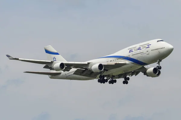 Bangkok Vietnam Sep 2018 Avión Boeing 747 400 Aterrizando Aeropuerto — Foto de Stock