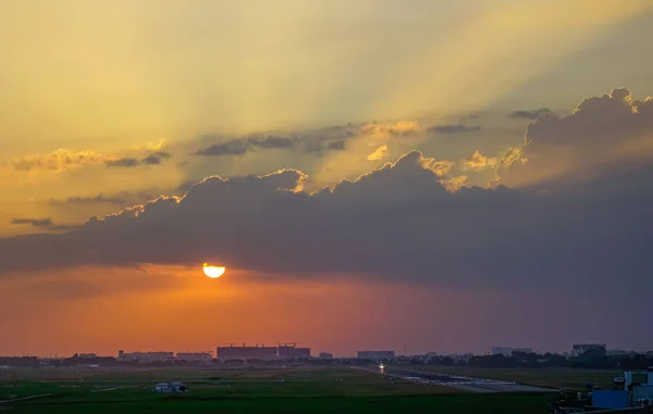 Beautiful Sunset Civil Airport Saigon Vietnam — Stock Photo, Image