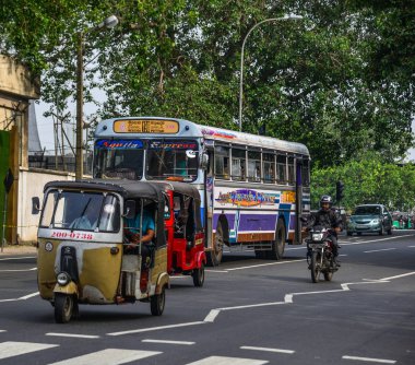 Colombo, Sri Lanka - 12 Aralık 2018. Sokak Colombo, Sri Lanka. Colombo mali ada ve popüler bir turizm merkezidir.