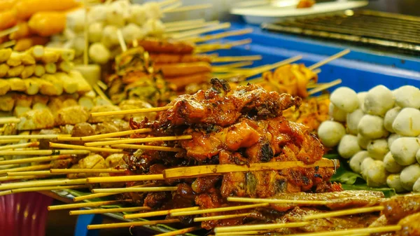 Gegrild Vlees Koop Bij Straatmarkt Bangkok Thailand — Stockfoto