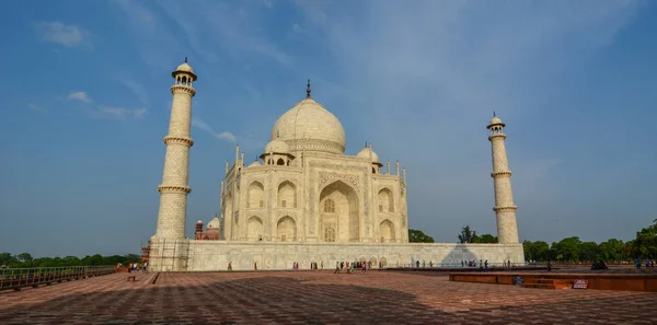 Front View Taj Mahal Summer Agra India — Stock Photo, Image