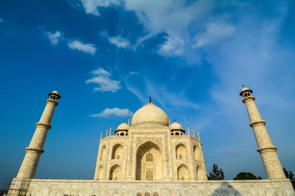 Taj Mahal Blue Sky Summer Agra India — Stock Photo, Image
