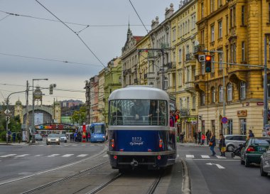 Prague, Çek Cumhuriyeti - 26 Ekim 2018. Prag eski şehir, Çekya Retro tramvay. Prag tramvay ağ dünyanın üçüncü büyük olduğunu.