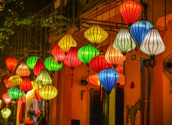 Hoi Vietnã Janeiro 2019 Lanternas Acesas Nas Ruas Hoi Durante — Fotografia de Stock