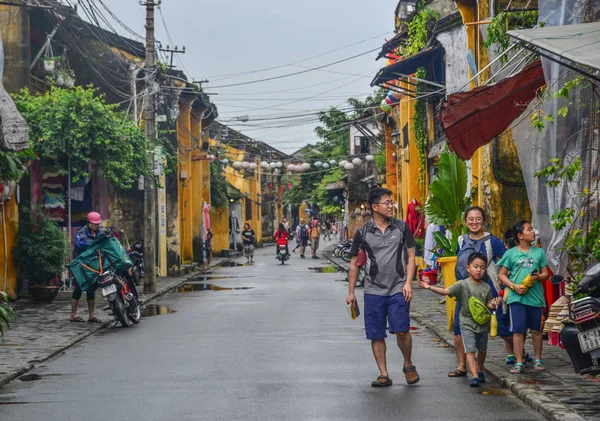 Hoi Vietnam Enero 2019 Vista Calle Con Casas Antiguas Hoi — Foto de Stock