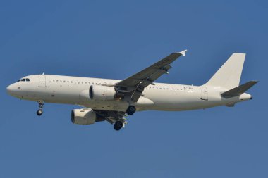 Saigon, Vietnam - 1 Şubat 2019. Tan Son Nhat Havaalanı (Sgn) Saigon (Ho Chi Minh City), Vietnam, açılış Smartlynx bir Airbus A320 uçağı.