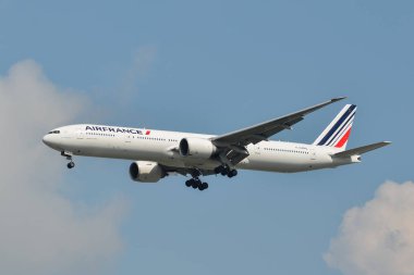 Bangkok, Tayland - 21 Nisan 2018. Bangkok Suvarnabhumi Uluslararası Havaalanı'nda (Bkk açılış Air France Boeing 777-300er bir uçak).