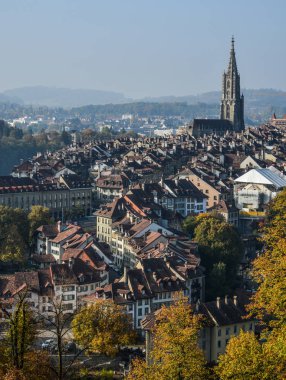 Bern, İsviçre Ortaçağ şehrin havadan görünümü. Bern tarihi eski şehir UNESCO Dünya Miras Listesi 1983 yılında oldu..