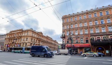 St. Petersburg, Rusya - 8 Ekim 2016. Şehir merkezinde St Petersburg, Rusya Federasyonu bulunan eski binalar. Saint Petersburg Rusya başkenti yapıldı..