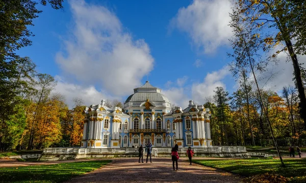 São Petersburgo Rússia Outubro 2016 Catherine Palace Com Jardim Outono — Fotografia de Stock