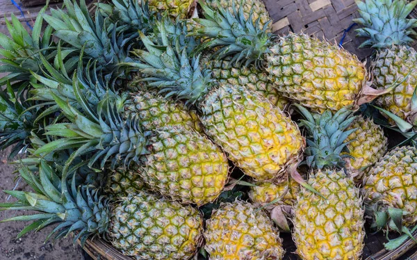 Selling Pineapple Fruits Rural Market Mekong Delta Vietnam — Stock Photo, Image
