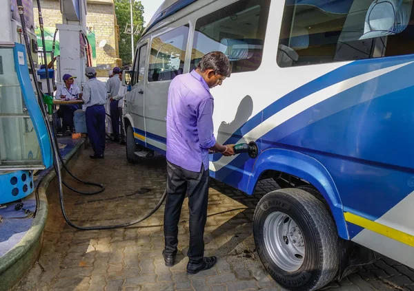 Jaisalmer Índia Novembro 2017 Pessoas Posto Gasolina Jaisalmer Índia Jaisalmer — Fotografia de Stock