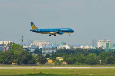 Saigon, Vietnam - 20 Kasım 2018. Airbus A321 uçağın Vietnam Havayolları Tan oğlu Nhat Havalimanı (Sgn) Saigon (Ho Chi Minh City'nda açılış).
