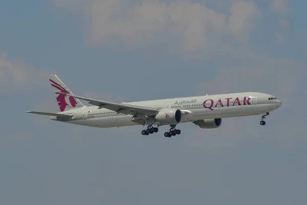 Saigón Vietnam Noviembre 2018 Avión Boeing 777 300Er Qatar Airways — Foto de Stock