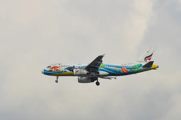 Bangkok Thaïlande Avril 2018 Avion Airbus A320 Bangkok Airways Atterrissant — Photo