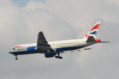 Bangkok, Tayland - 21 Nisan 2018. British Airways Bangkok Suvarnabhumi Airport (Bkk adlı iniş Boeing 777-300er bir uçak)