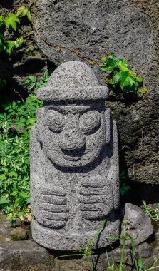 Dol-Harubang heykel Jeju Adası, Güney Kore. Jeju Adası, tam eski dedesi anlamı ana bir semboldür.