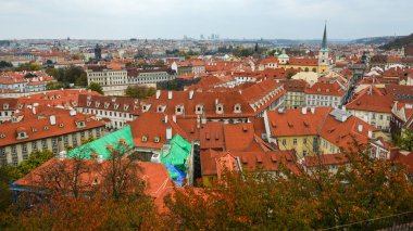 Eski Praha (Prague), Çek dili, havadan görünümü Prag Avrupa en büyüleyici, renkli ve güzel şehirlerinden biridir.
