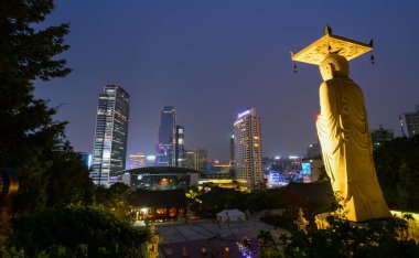Seoul, Güney Kore - Eylül 15, 2016. Gangnam Seoul bölgesinde Bongeunsa Tapınağı. Bongeunsa 794 Kral Wonseong döneminde kuruldu..
