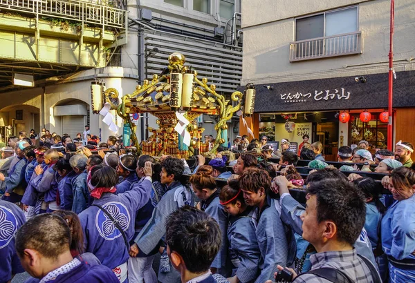 Tokio Japón Mayo 2017 Procesión Del Festival Mikoshi Matsuri Tokio —  Fotos de Stock