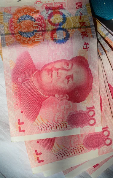 Notas de 100 Renminbi (RMB) — Fotografia de Stock