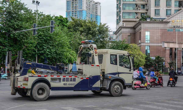 A private truck with crane on street — Stock Photo, Image